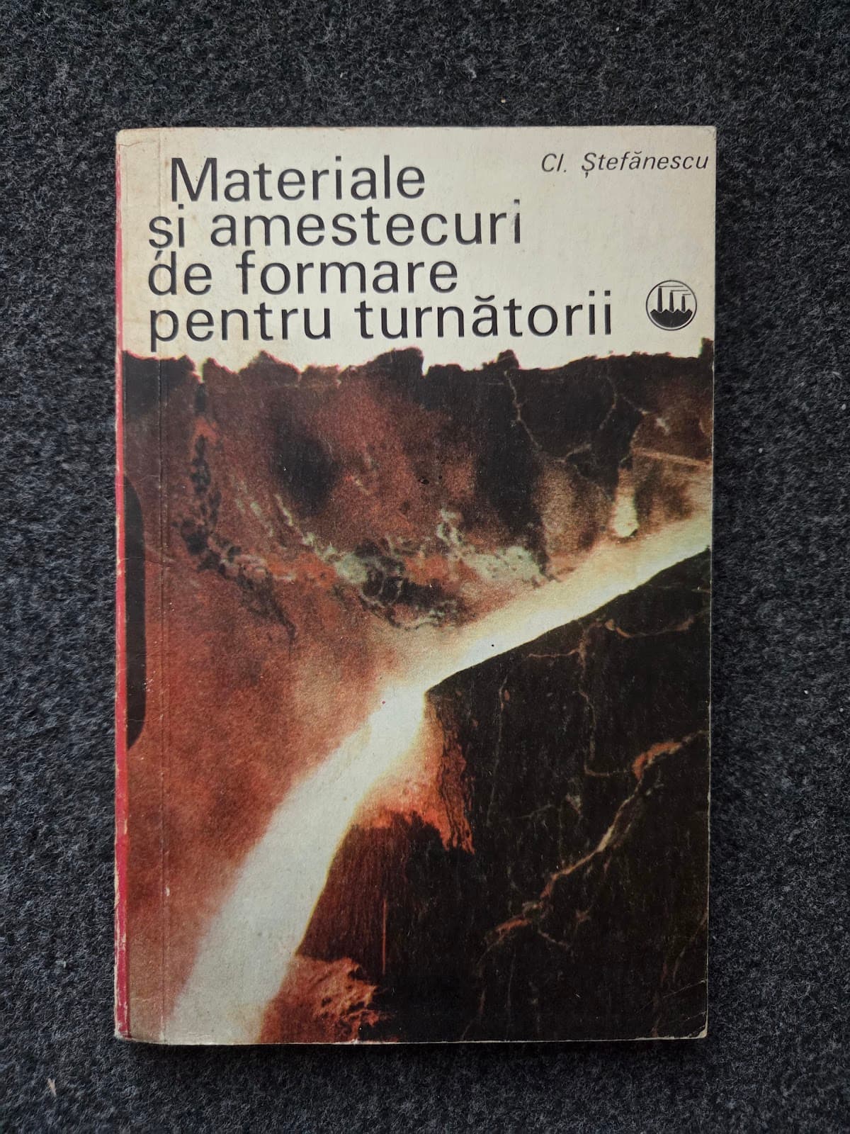 MATERIALE SI AMESTECURI DE FORMARE PENTRU TURNATORII